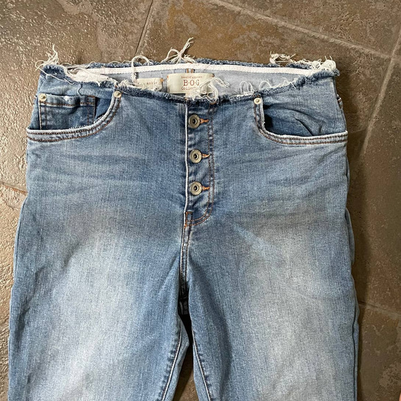 Band of Gypsies Light Blue Distressed Frayed Hem Button Fly Skinny Jeans Sz 30 - Picture 5 of 12
